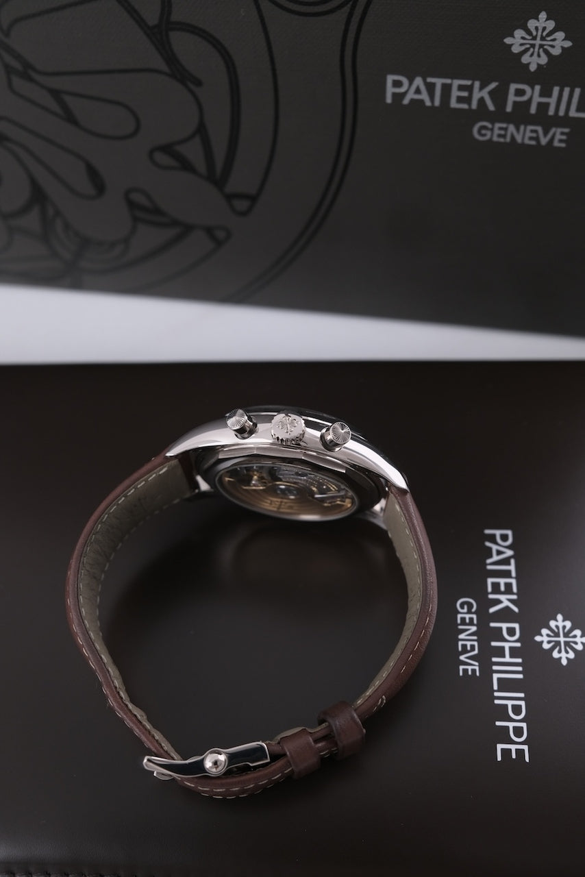 Patek Philippe Annual Calendar Chronograph 5960/01G-001 - Detailansicht 8