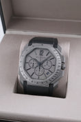 Load image into gallery viewer, Bulgari Octo Velocissimo 102859 - Detailed view 1
