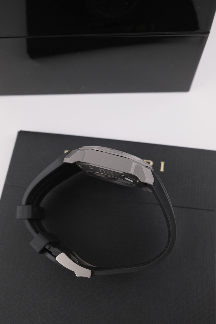 Bulgari Octo Velocissimo 102859 - Detailed view 8