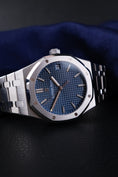 Bild in Galerie-Betrachter laden, Audemars Piguet Royal Oak 41mm 15500ST.OO.1220ST.01 - Detailansicht 2
