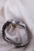 Bild in Galerie-Betrachter laden, Audemars Piguet Royal Oak 41mm 15500ST.OO.1220ST.01 - Detailansicht 11
