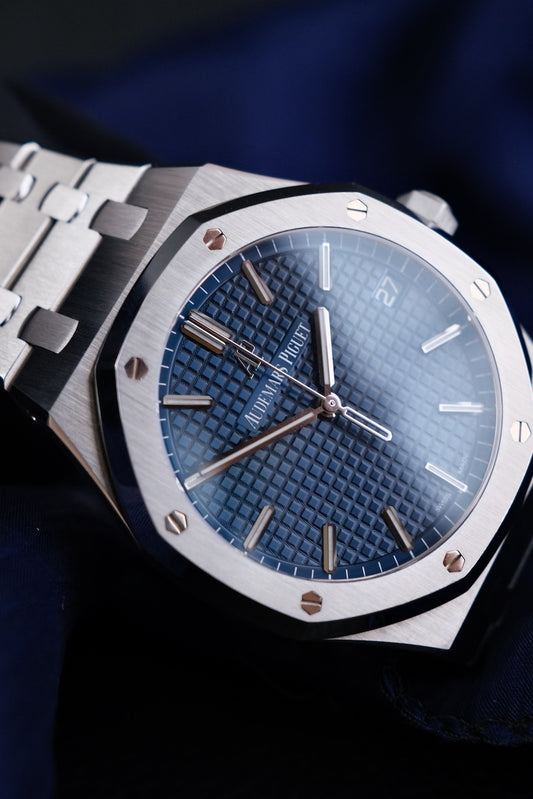 Audemars Piguet Royal Oak 41mm 15500ST.OO.1220ST.01 - Detailansicht 1
