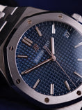 Bild in Galerie-Betrachter laden, Audemars Piguet Royal Oak 41mm 15500ST.OO.1220ST.01 - Detailansicht 4
