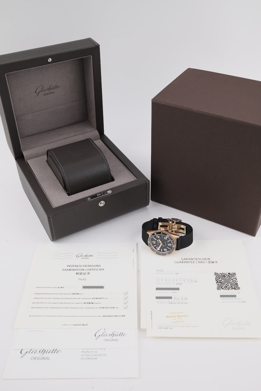 Glashütte SeaQ 1-39-11-17-91-34 - Papiere und oder Lieferumfang