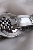 Bild in Galerie-Betrachter laden, Rolex Datejust 41 126300 - Detail view 7
