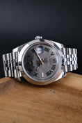 Bild in Galerie-Betrachter laden, Rolex Datejust 41 126300 - Detail view 4
