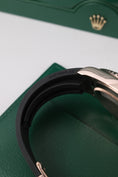 Load image into gallery viewer, Rolex Yacht-Master 40 126655 - Detailed view 8
