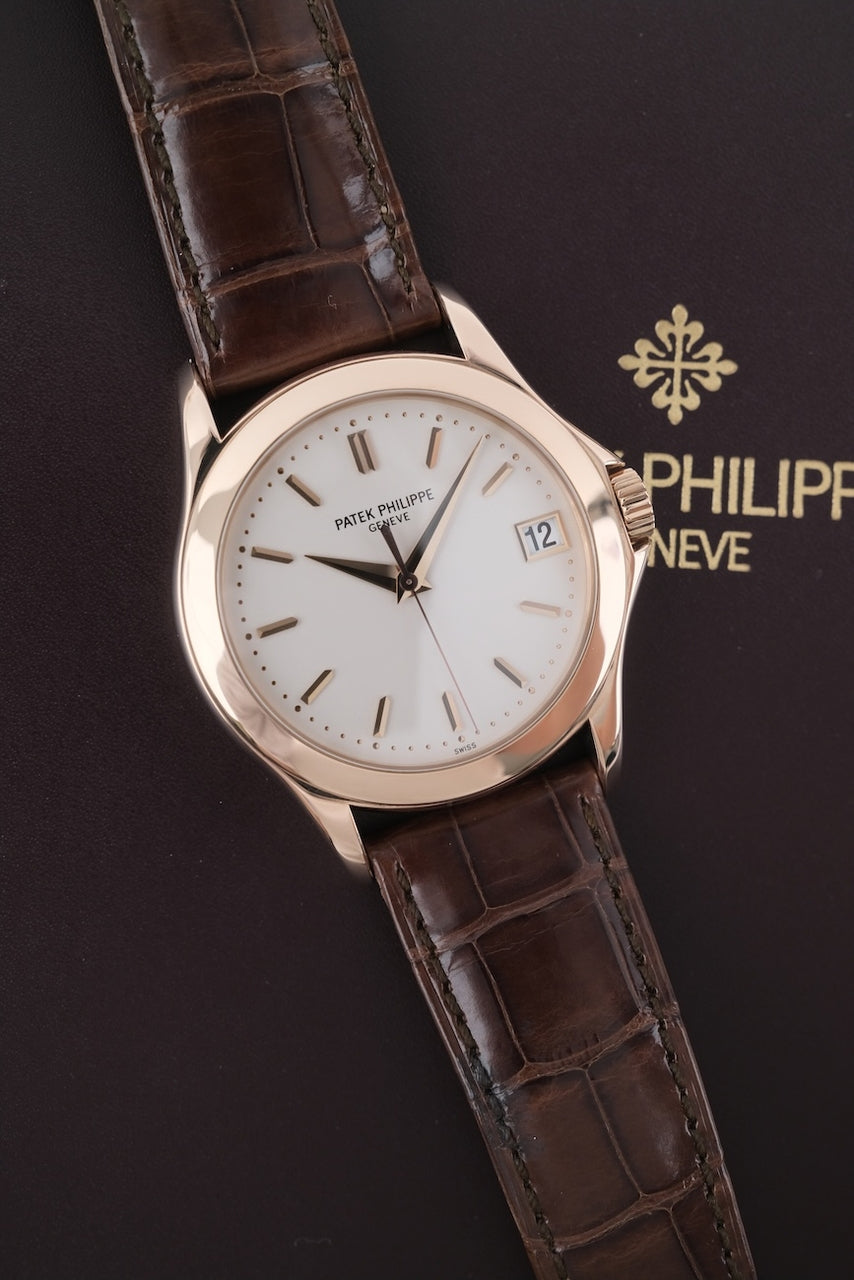 Patek Philippe Calatrava 5107R-001 - Detailed view 3