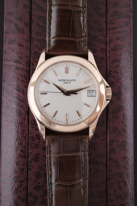 Patek Philippe Calatrava 5107R-001 - Detailed view 1