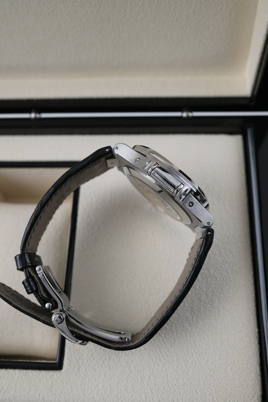 Patek Philippe Nautilus Annual Calendar 5726A-001 - Detailansicht 8