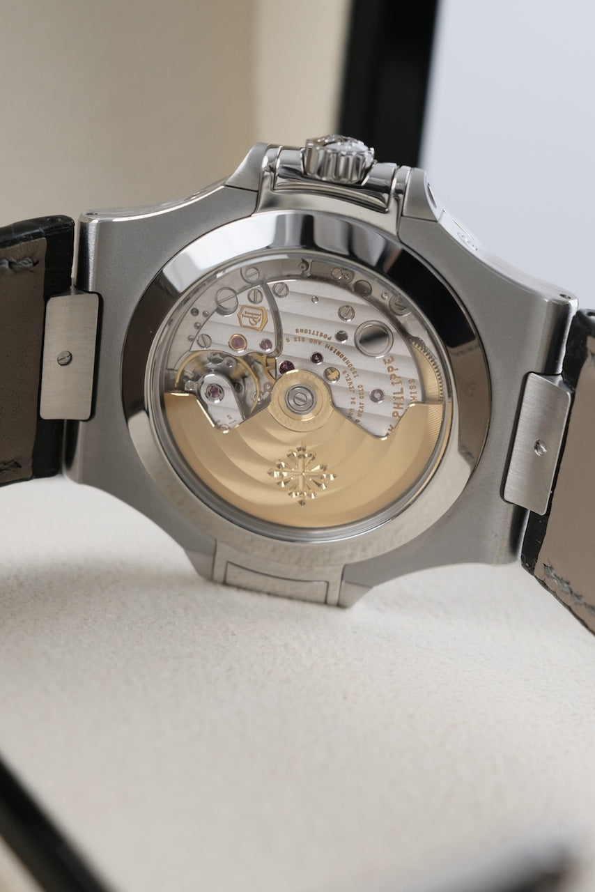 Patek Philippe Nautilus Annual Calendar 5726A-001 - Detailansicht 9