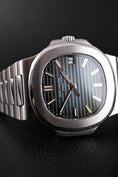 Charger l'image dans la visionneuse de la galerie, Patek Philippe Nautilus 5711 - Detailansicht 3
