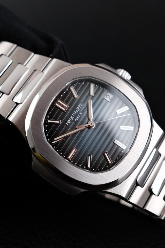 Patek Philippe Nautilus 5711 - Thumbnail