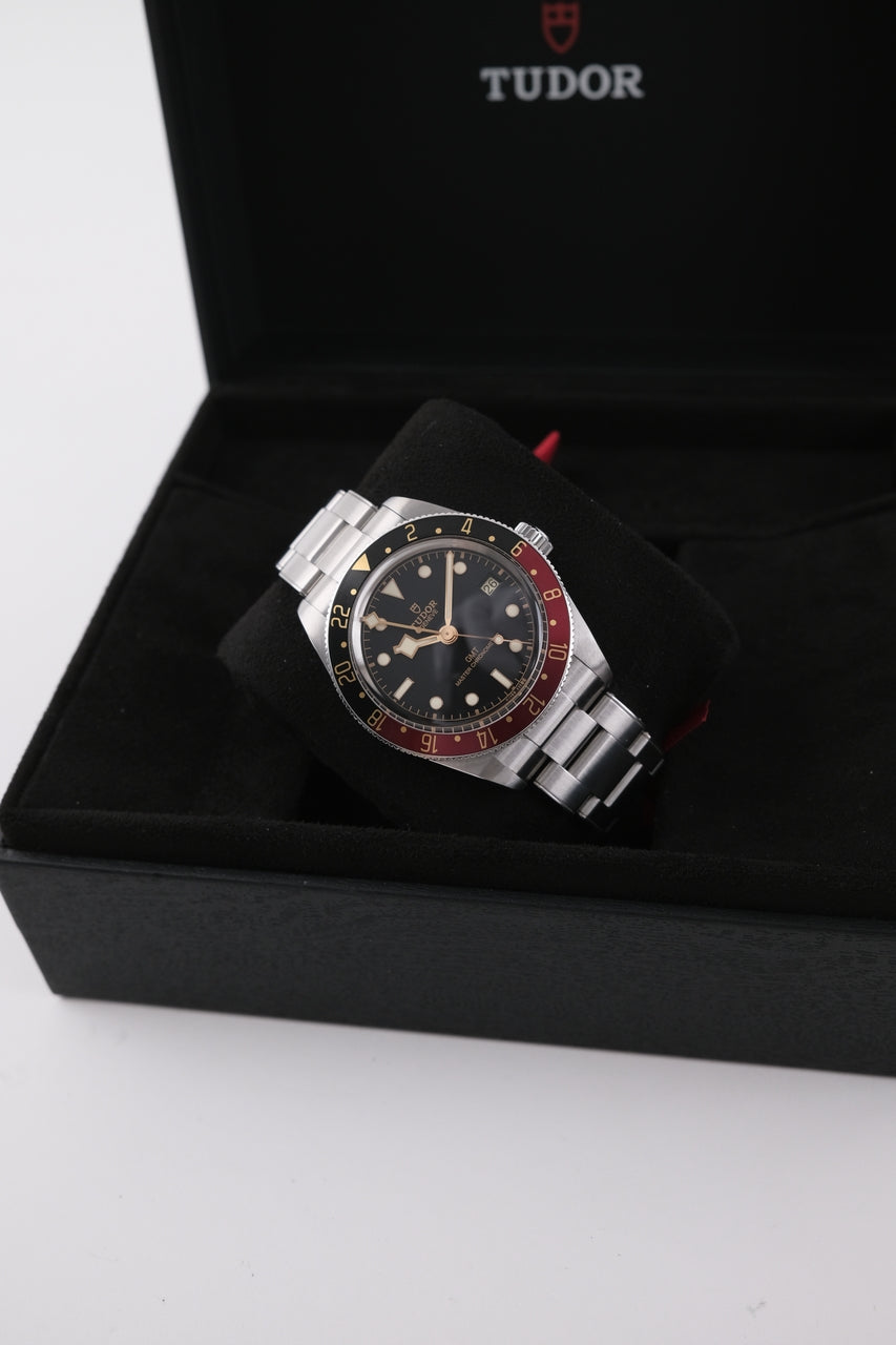 Tudor Black Bay 58 GMT 7939G1A0NRU - Detail view 1