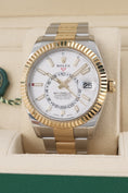 Załaduj obraz do przeglądarki galerii, Rolex Sky-Dweller 326933 - Detailansicht 3
