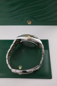 Załaduj obraz do przeglądarki galerii, Rolex Sky-Dweller 326933 - Detailansicht 6
