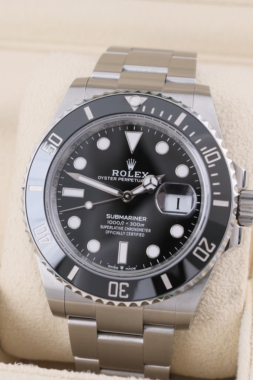 Rolex Submariner Date 126610LN - Detailansicht 2