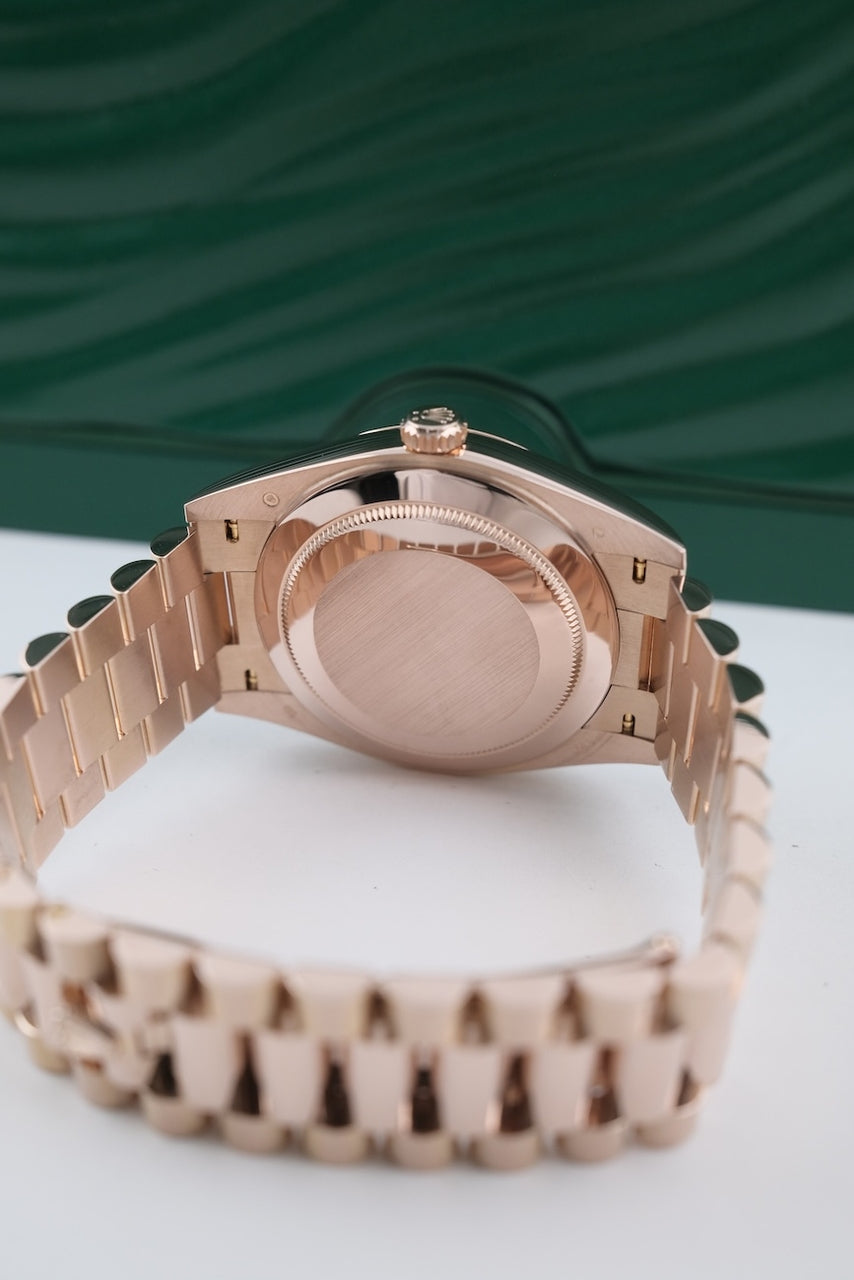 Rolex Day-Date 40 228235 - Detailed view 9