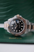 Cargue la imagen en el visor de la galería, Rolex GMT-Master II  126711CHNR - Detailansicht 3
