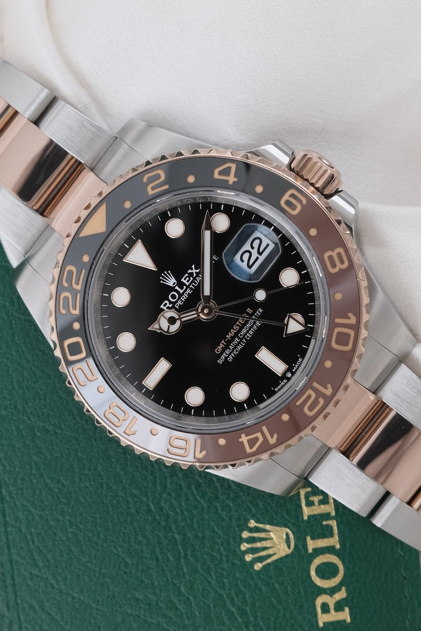 Rolex GMT-Master II 126711CHNR - Detailed view 4