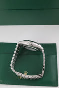 Załaduj obraz do przeglądarki galerii, Rolex Day-Date 40 228236 - Widok szczegółowy 5
