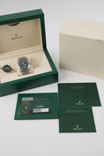 Bild in Galerie-Betrachter laden, Rolex Explorer 40 224270 - Papiere und oder Lieferumfang
