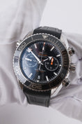 Bild in Galerie-Betrachter laden, Omega Seamaster Planet Ocean 600M 21533465101001 - Detail view 2
