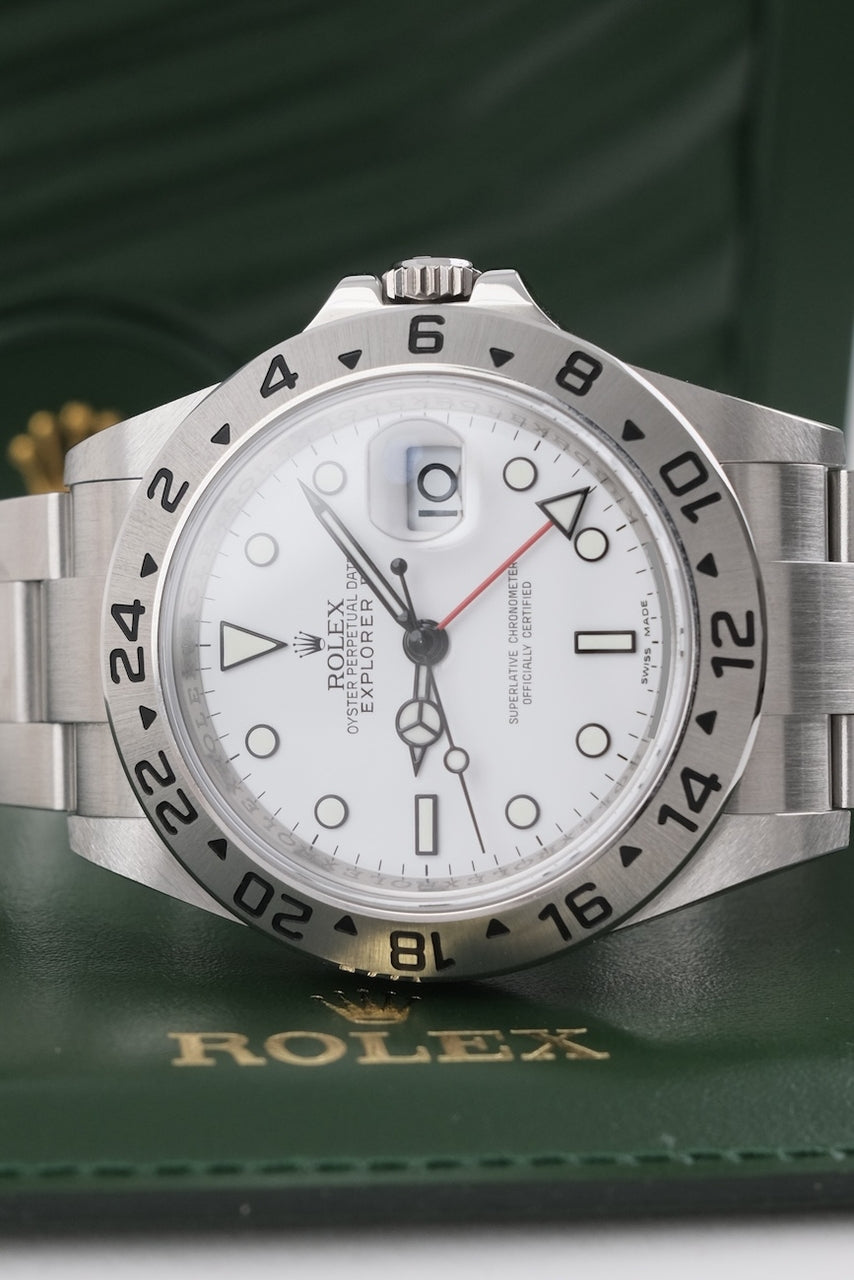 Rolex Explorer II 16570 - detailed view 3