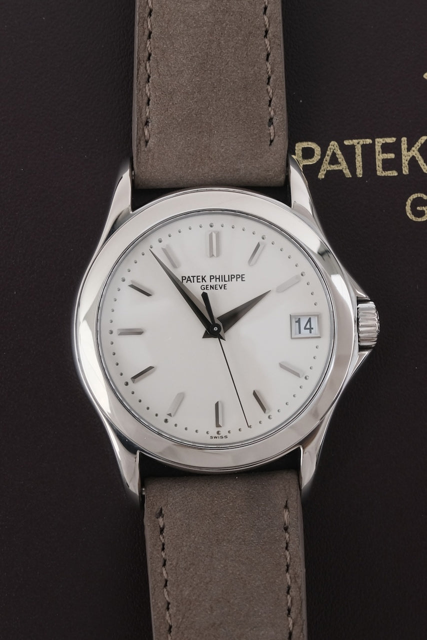 Patek Philippe Calatrava 5107G - Vue détaillée 1