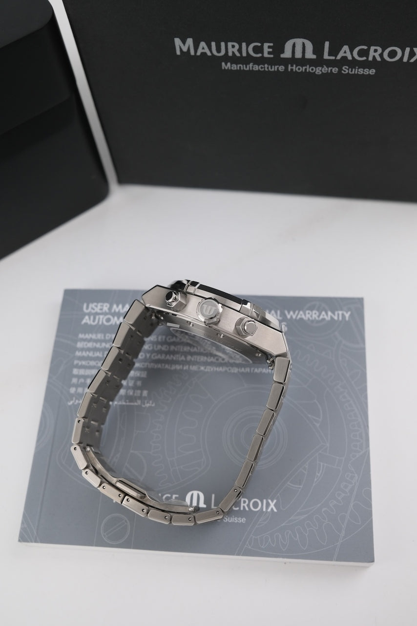 Maurice Lacroix AIKON Titanium AI6038-TT032-330-1 - Detailansicht 5
