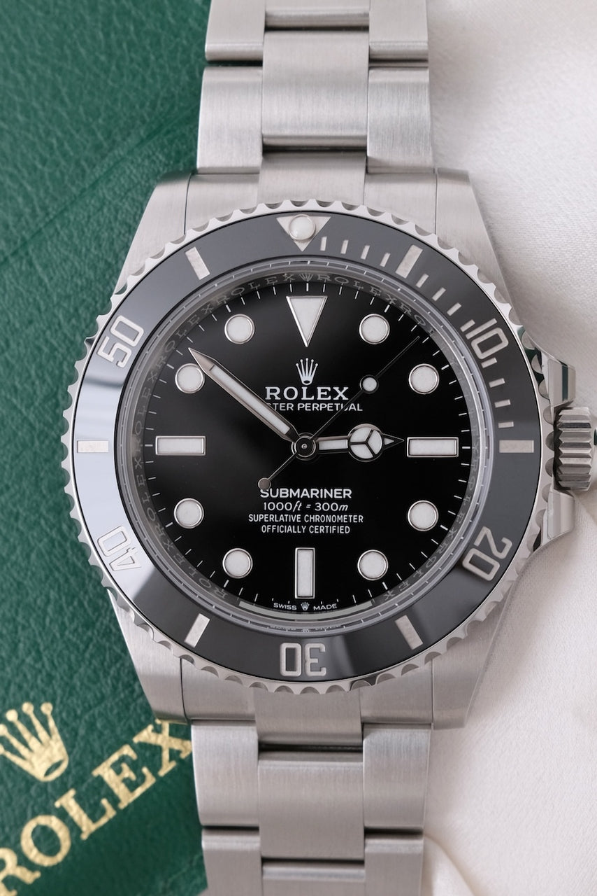 Rolex Submariner No Date 124060 - Thumbnail