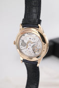 Load image into gallery viewer, Vacheron Constantin Triple Calendar 3100V/000R-B422 - Detailed view 8

