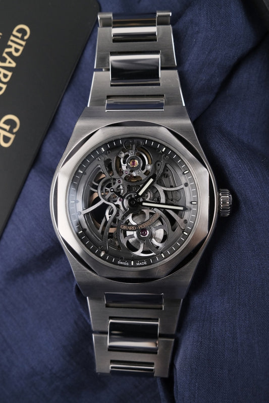 Girard Perregaux Laureato 81015-11-001-11A - Main product image