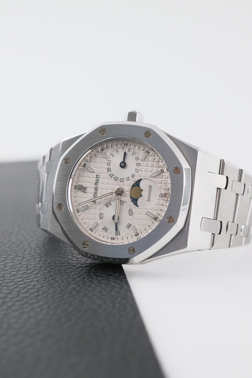 Audemars Piguet Royal Oak Day-Date 25594ST - Detailansicht 2