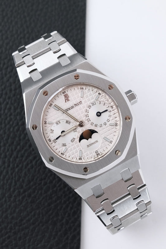 Audemars Piguet Royal Oak Day-Date 25594ST - Image principale du produit