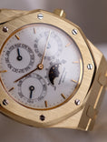 Bild in Galerie-Betrachter laden, Audemars Piguet Royal Oak Perpetual Calender BA25654 - Detailansicht 6
