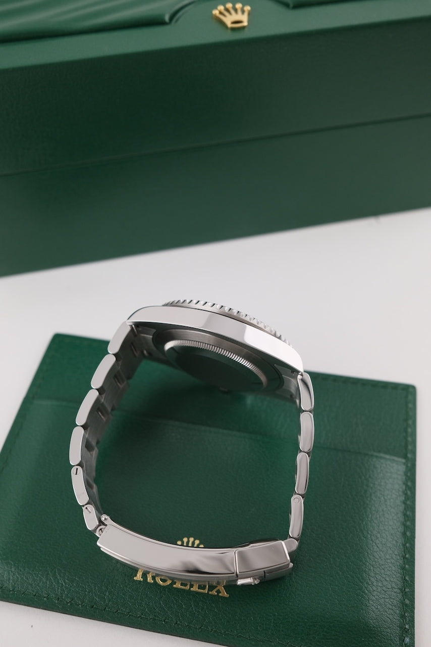 Rolex Submariner Date 126610LV - vista dettagliata 7
