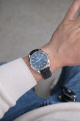 Load image into gallery viewer, Omega Seamaster Aqua Terra 220.13.41.21.03.002 - detailed view 9
