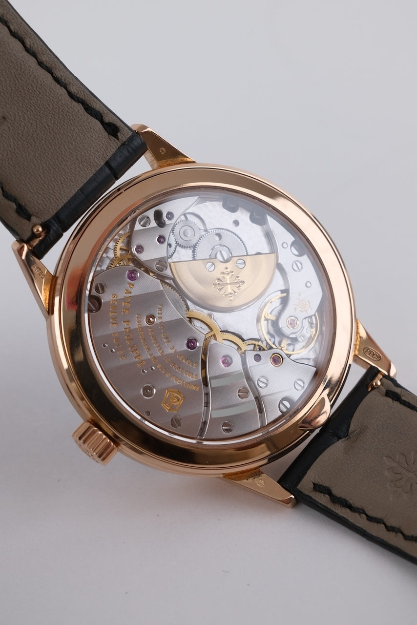 Patek Philippe Annual Calendar 5235/50R-001 - Detailansicht 5