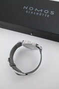 Load image into gallery viewer, Nomos Tangente 38 Date Circus 179.S1 - Detailed view 7

