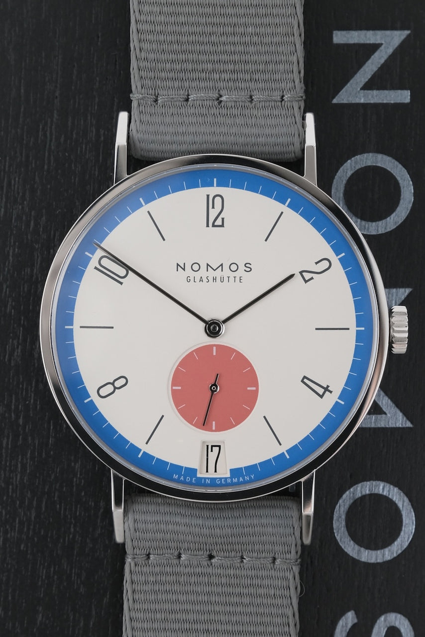 Nomos Tangente 38 Date Circus 179.S1 - Detailed view 2