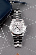 Bild in Galerie-Betrachter laden, Vacheron Constantin Overseas Dual Time 7920V/210A-B333 - Thumbnail
