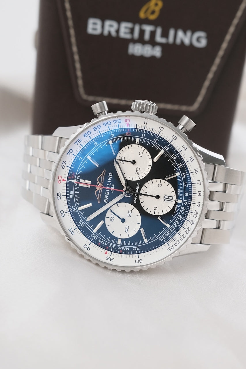 Breitling Navitimer 1 B01 Chronograph 43 ‭AB0138211B1A1 - Detailansicht 4