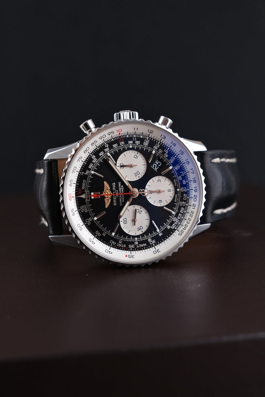 Breitling Navitimer 01 AB012012/BB01 - Detailansicht 2