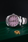 Bild in Galerie-Betrachter laden, Rolex Oyster Perpetual 36 126000 - Detailansicht 2
