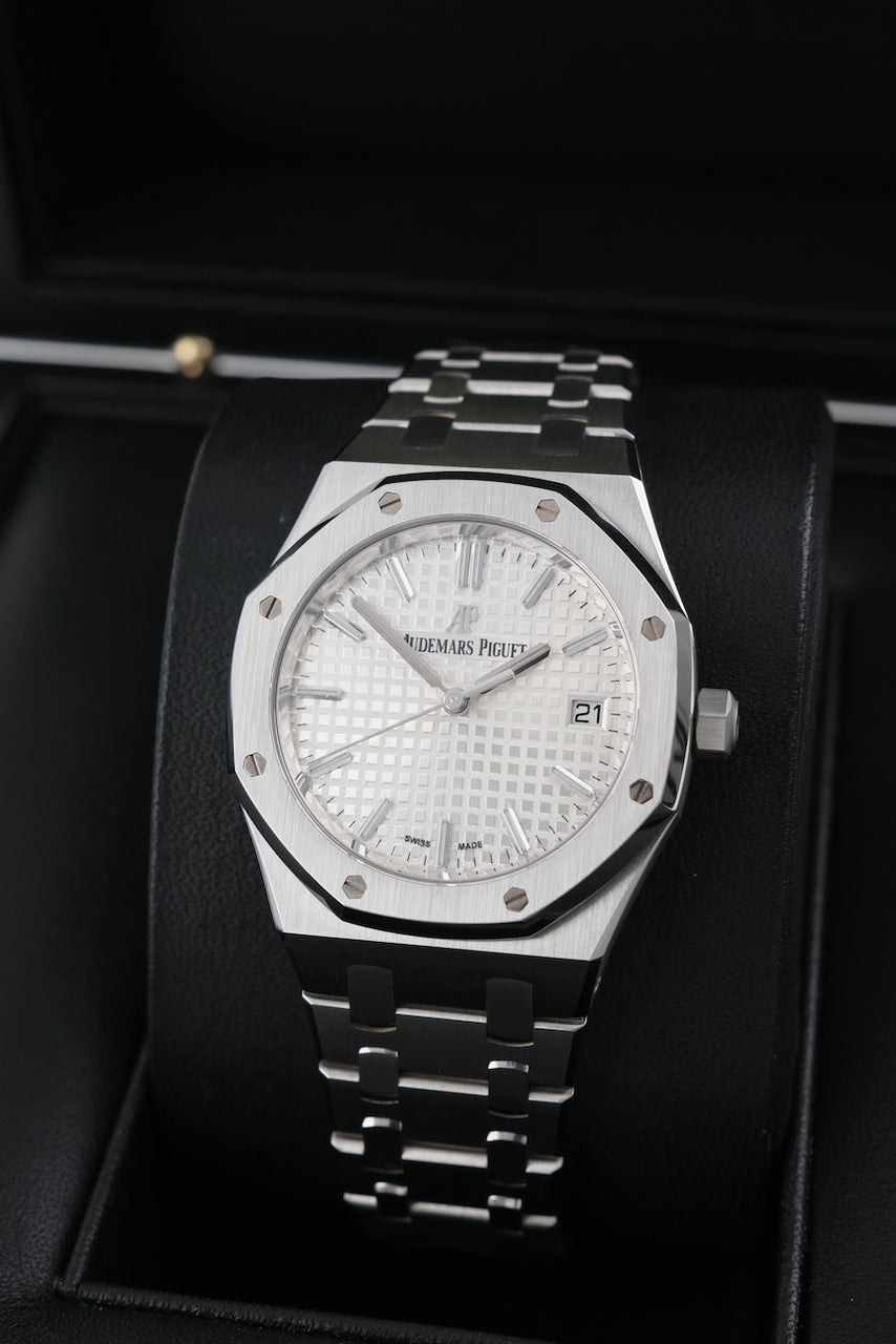 Audemars Piguet Royal Oak 77350ST.OO.1261ST.01 - Detailansicht 1