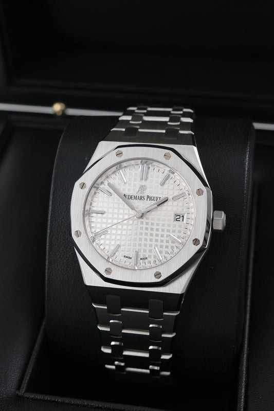 Audemars Piguet Royal Oak 77350ST.OO.1261ST.01 - Detailansicht 1