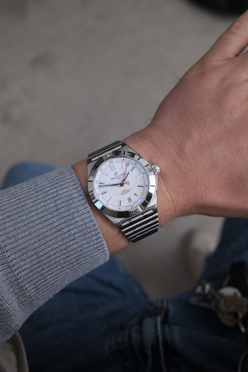 Breitling Chronomat 40 GMT A32398101A1A1 - Vue détaillée 9