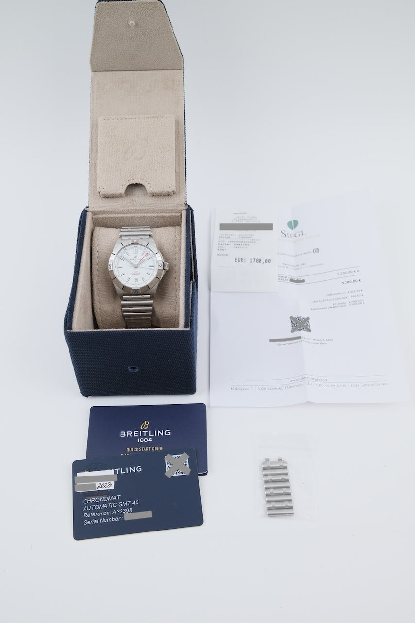 Breitling Chronomat 40 GMT A32398101A1A1 - documents et/ou contenu de la livraison