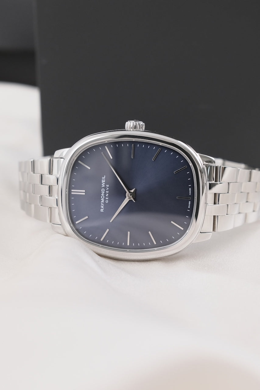 Raymond Weil Toccata Heritage Blue 2280-ST-50001 - Detailed view 3